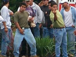 Some lovely illegal aliens thanking American taxpayers